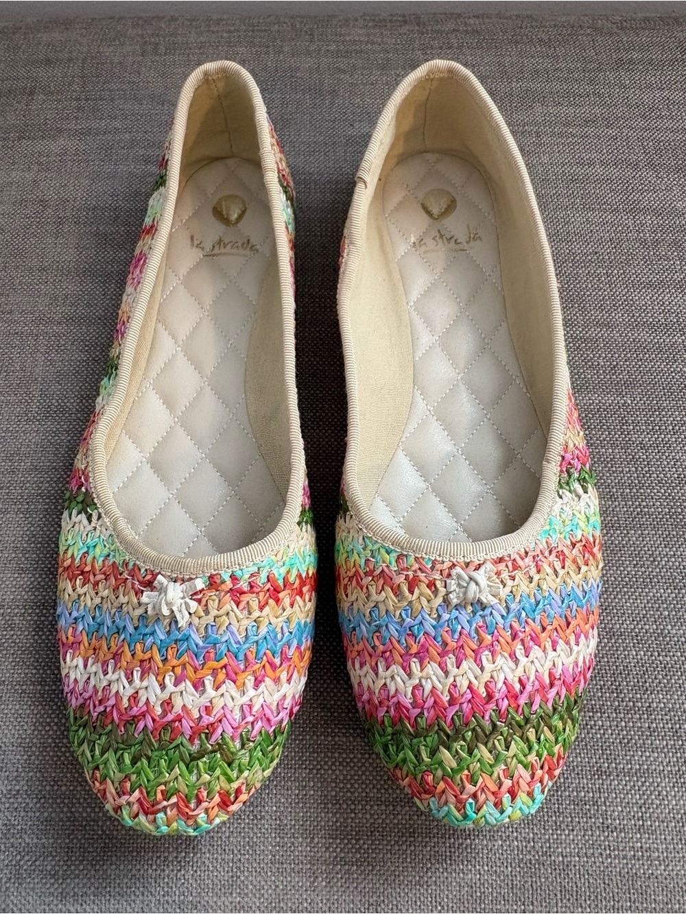 La Strada Rainbow Woven Raffia Flats Size 41 (Size 10-10.5)